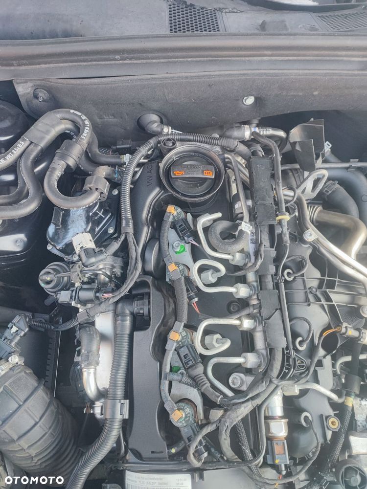 AUDI A4 B8 LIFT 11-15 SILNIK KOMPLETNY 2.0 TDI CJC CJCB 189tys km silnik w aucie - 1