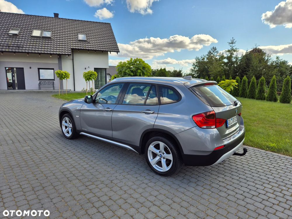 BMW X1 xDrive18d - 15