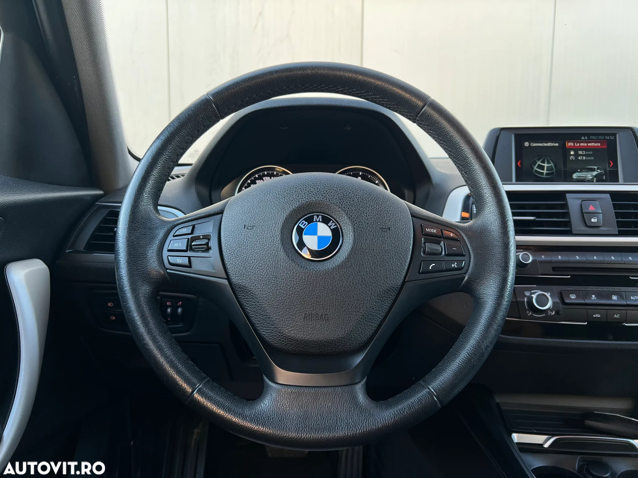 BMW Seria 1 - 11