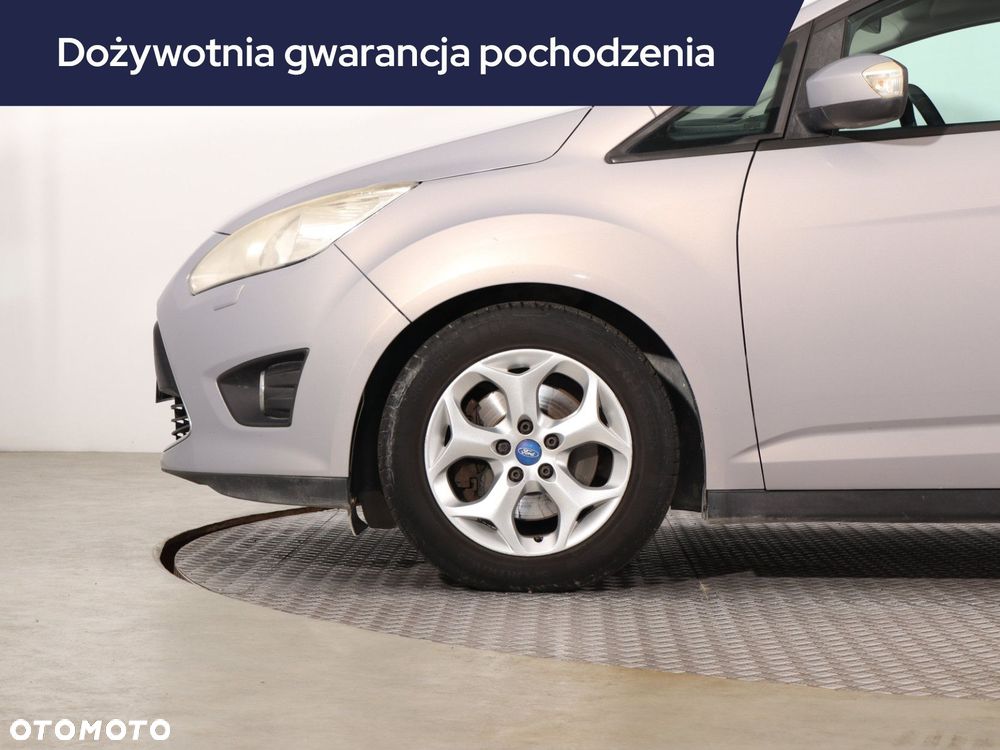 Ford Grand C-MAX - 17
