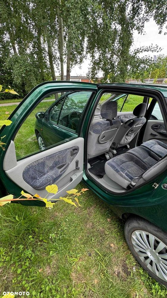 Renault Scenic - 4
