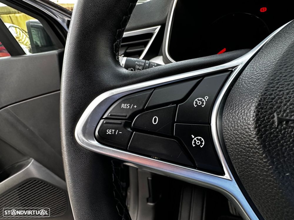 Renault Clio 1.0 TCe Limited - 25