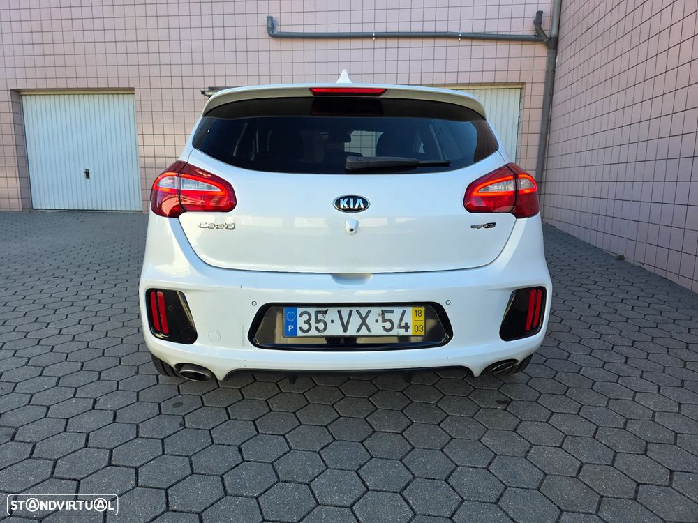 Kia Ceed 1.6 CRDi GT Line - 4