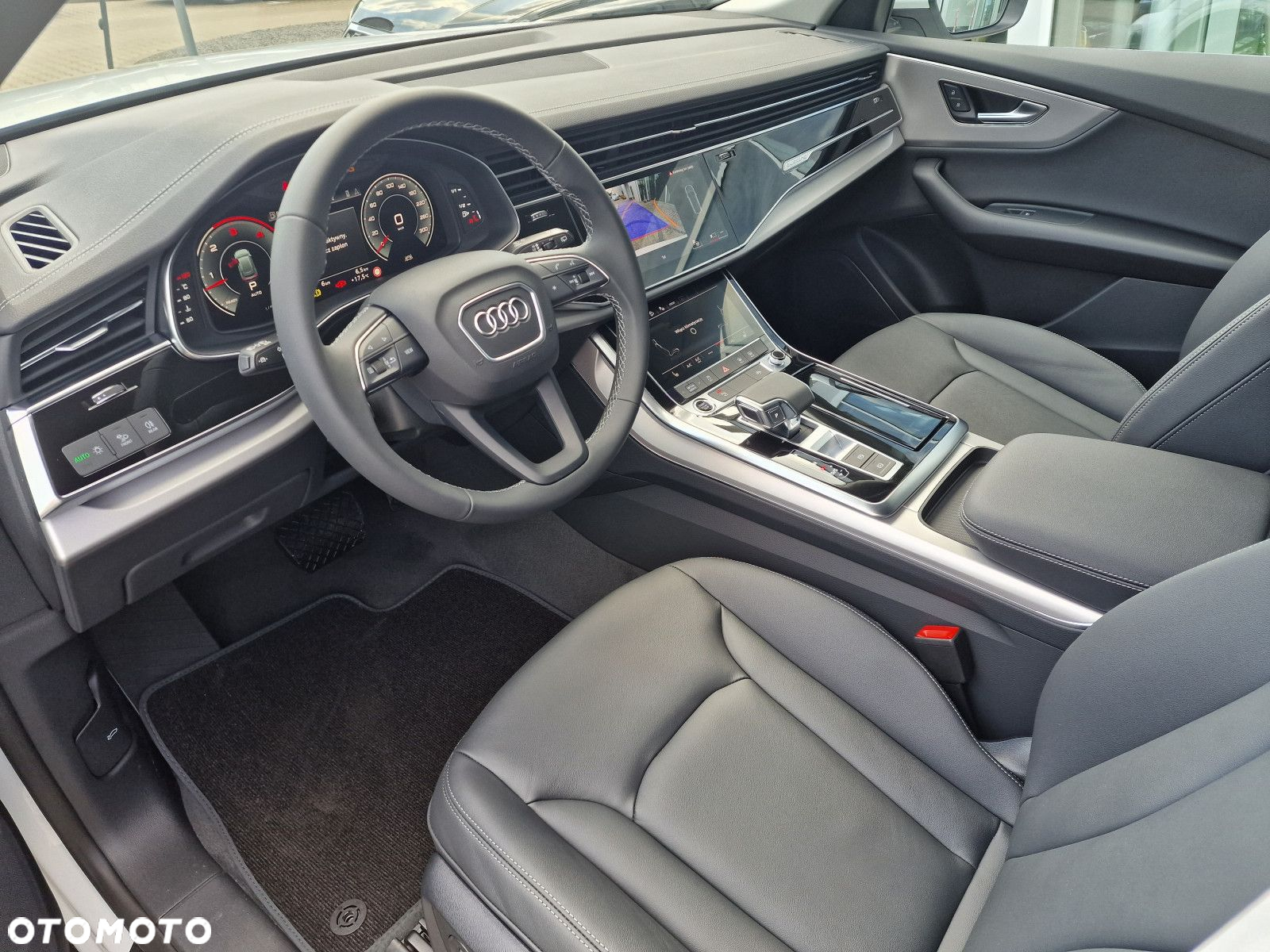 Audi Q8 - 11