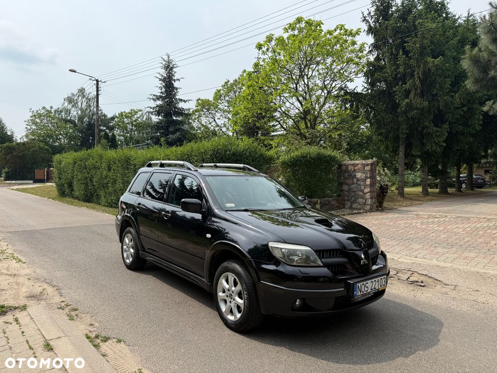 Mitsubishi Outlander 2.0 Turbo 4WD - 1