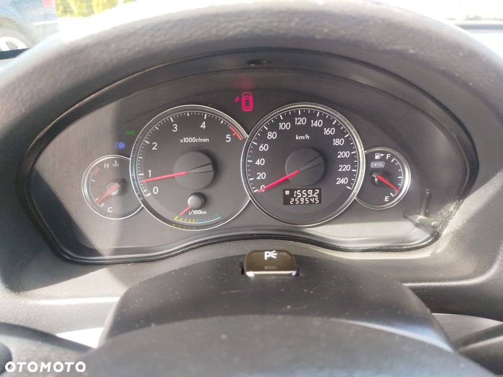 Subaru Legacy 2.0D Trend - 9