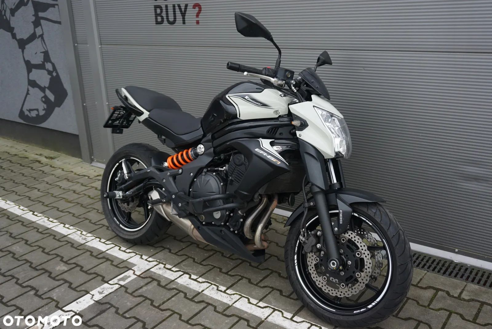 Kawasaki ER - 1