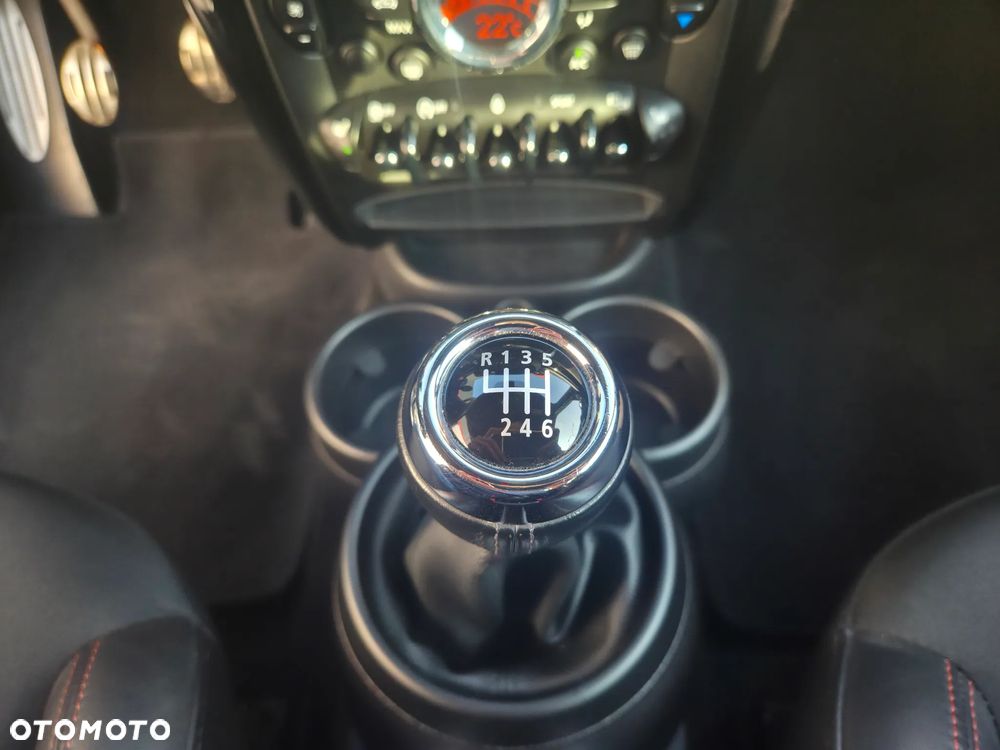 MINI Countryman Cooper SD ALL4 - 28