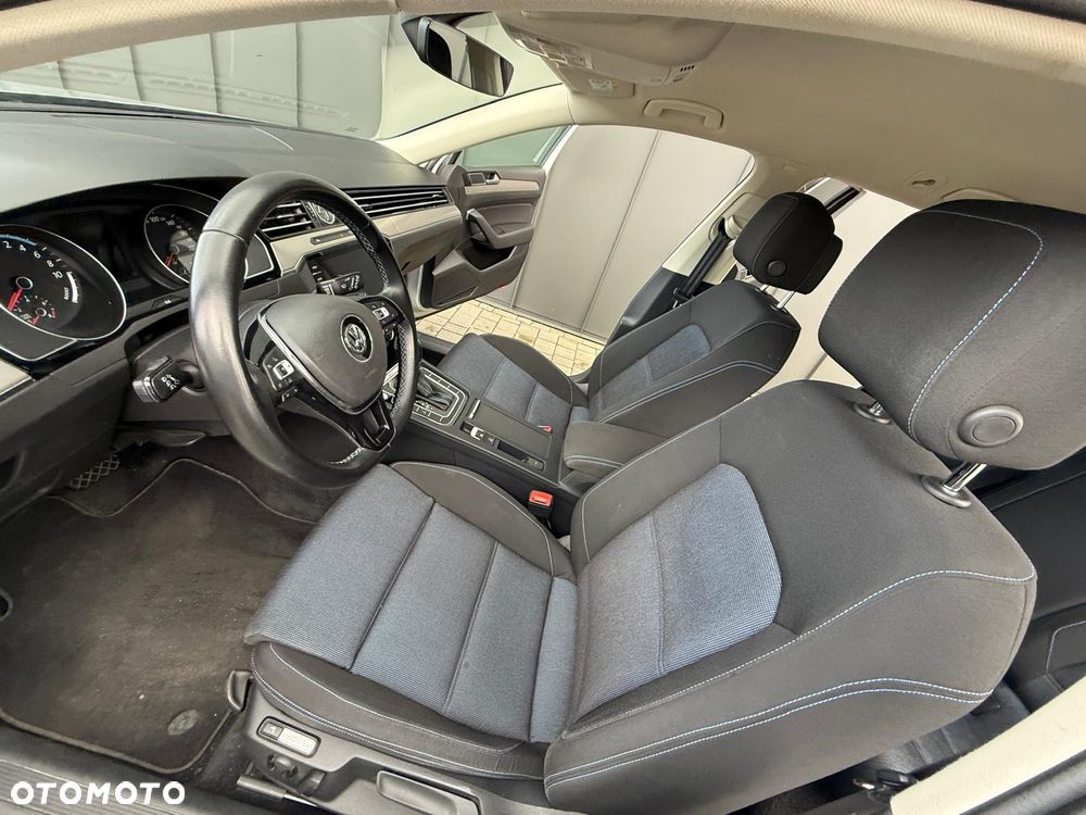 Volkswagen Passat 1.4 TSI Plug-In Hybrid GTE DSG - 8
