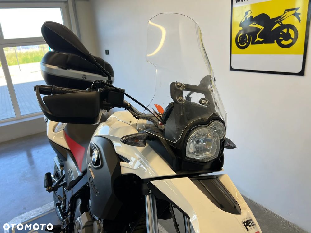 BMW G - 25