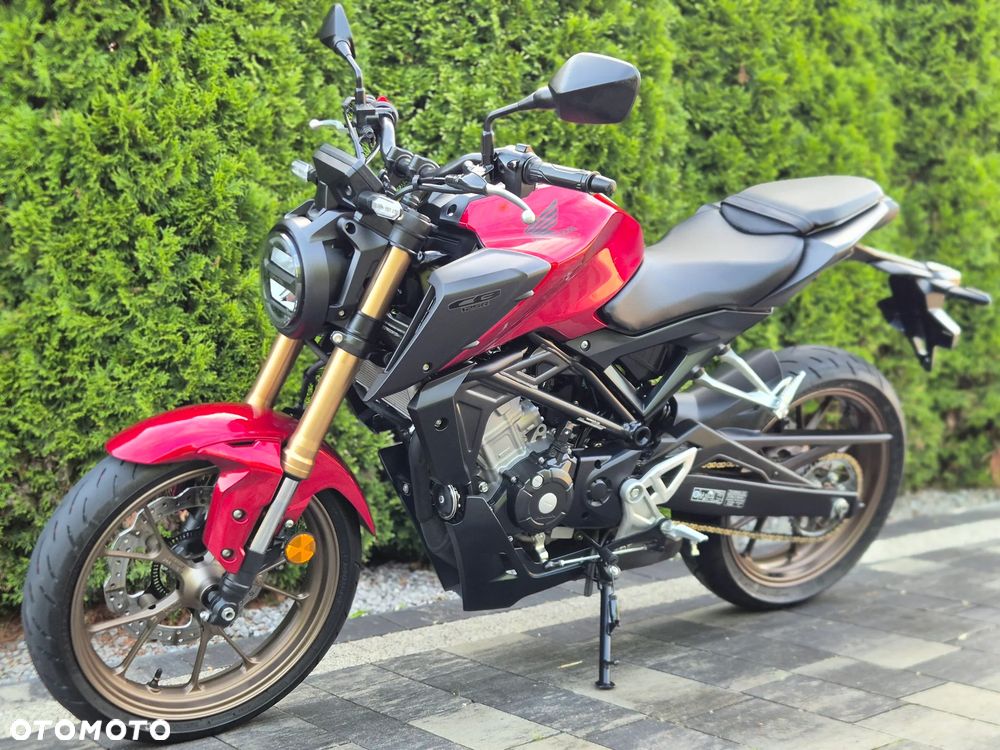 Honda CB - 4