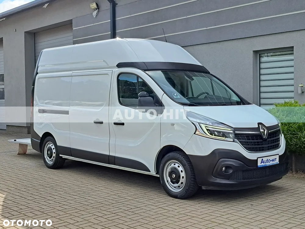 Renault Trafic - 11