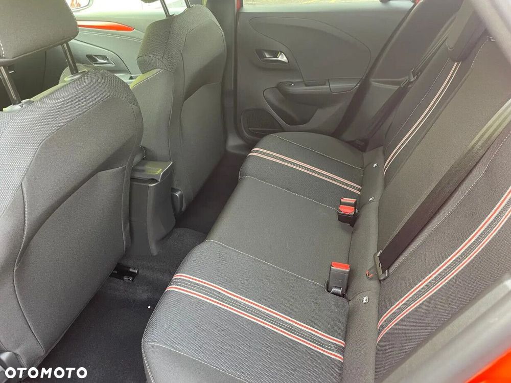 Opel Corsa 1.2 T mHEV Yes 2026 eDCT - 9