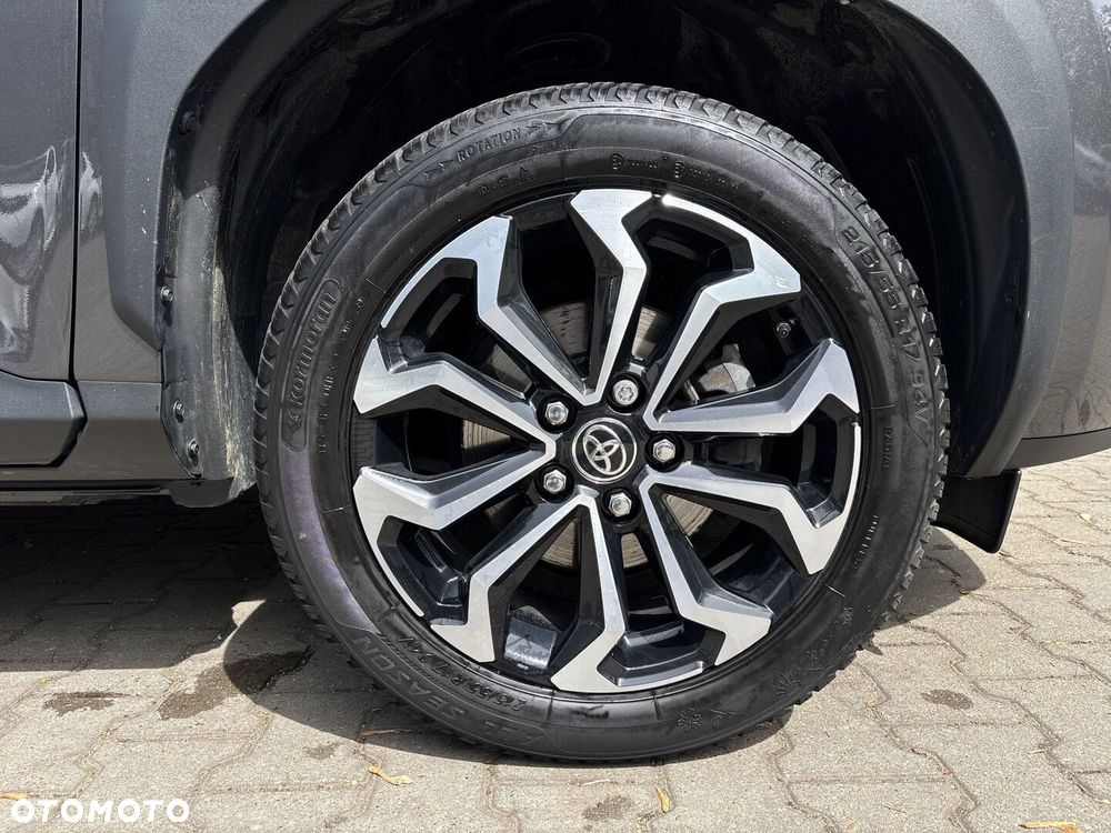 Toyota Yaris Cross - 38