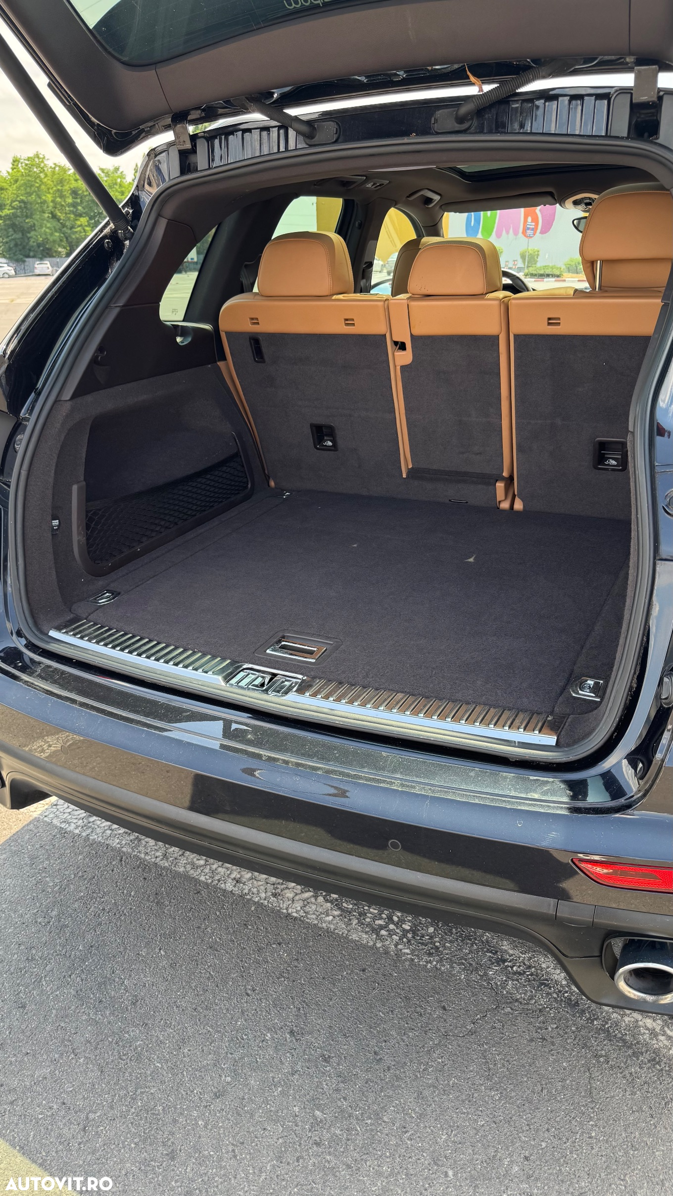 Porsche Cayenne 3.0 L - 13