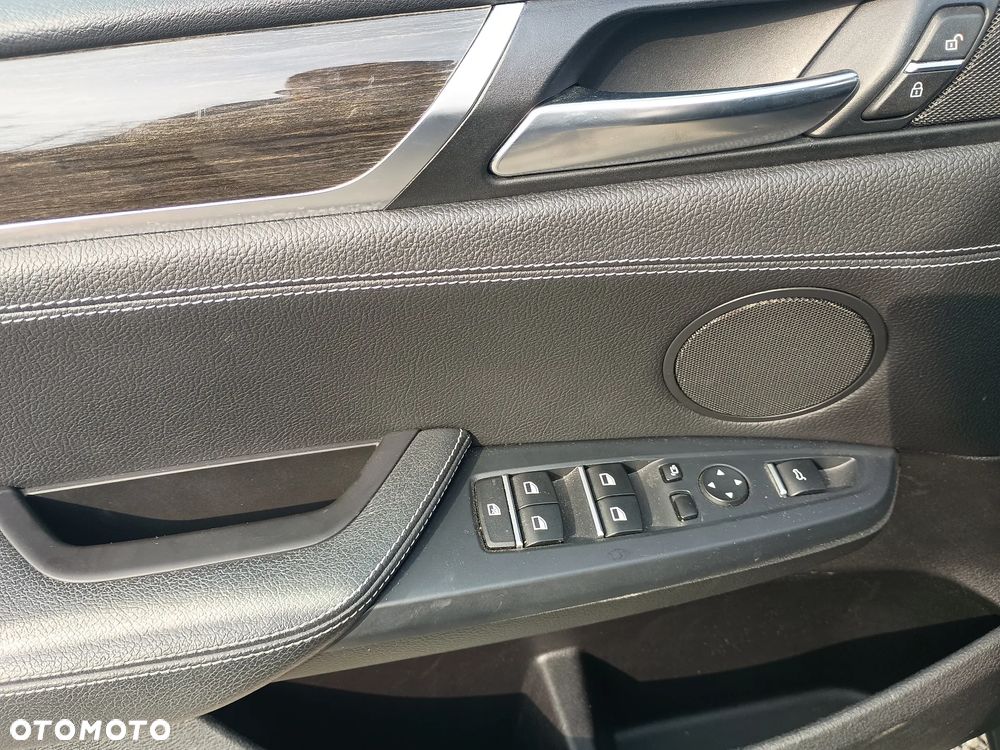 BMW X4 xDrive28i - 23