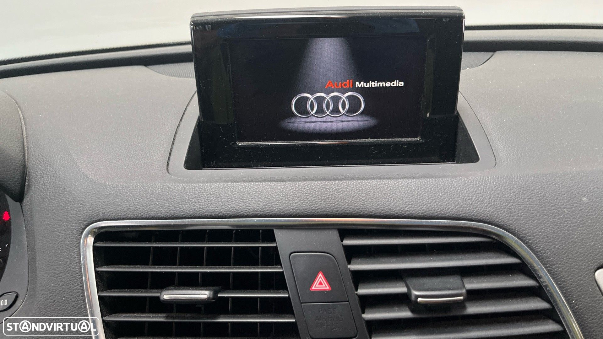 Audi Q3 2.0 TDI Business Line - 7