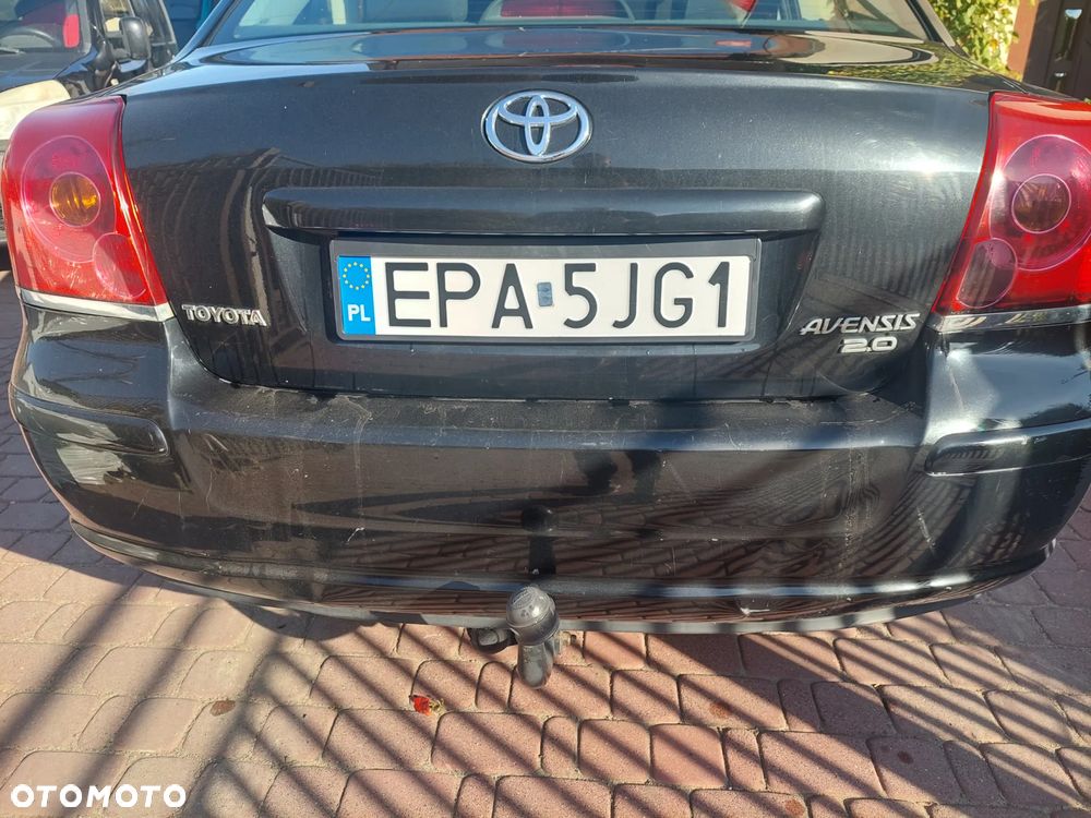 Toyota Avensis 2.0 VVT-i Sol - 15