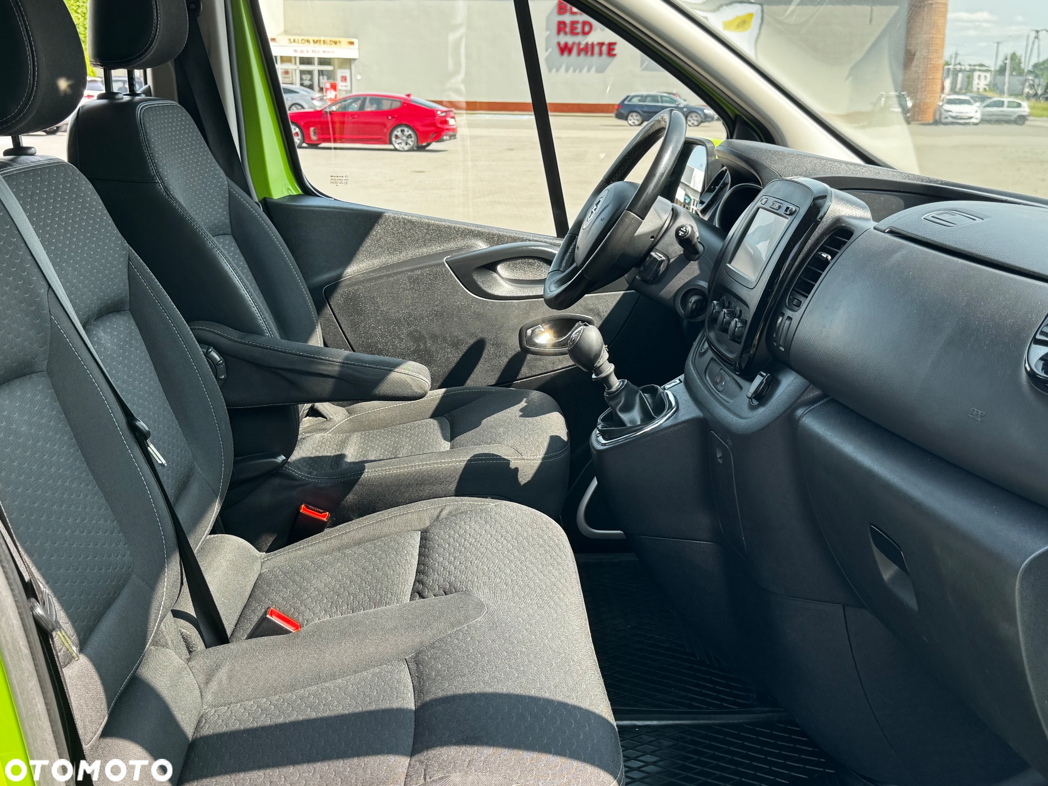 Opel Vivaro L2H1 2,9t Edition - 18