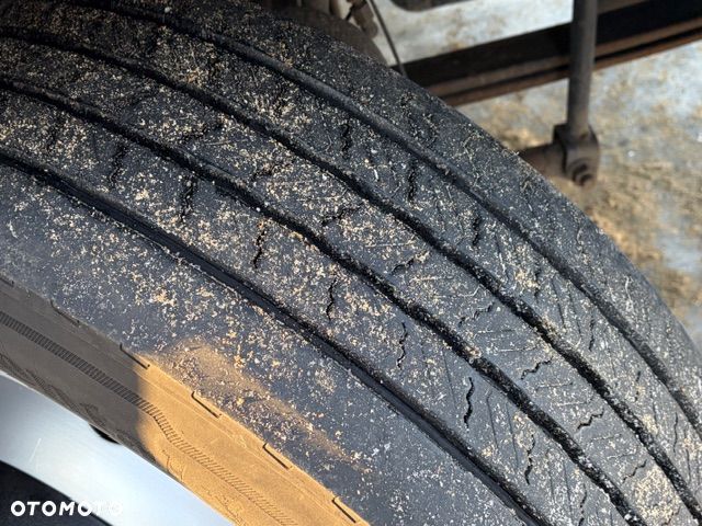 Iveco EUROCARGO 120E25 KONTENER + WINDA - 29