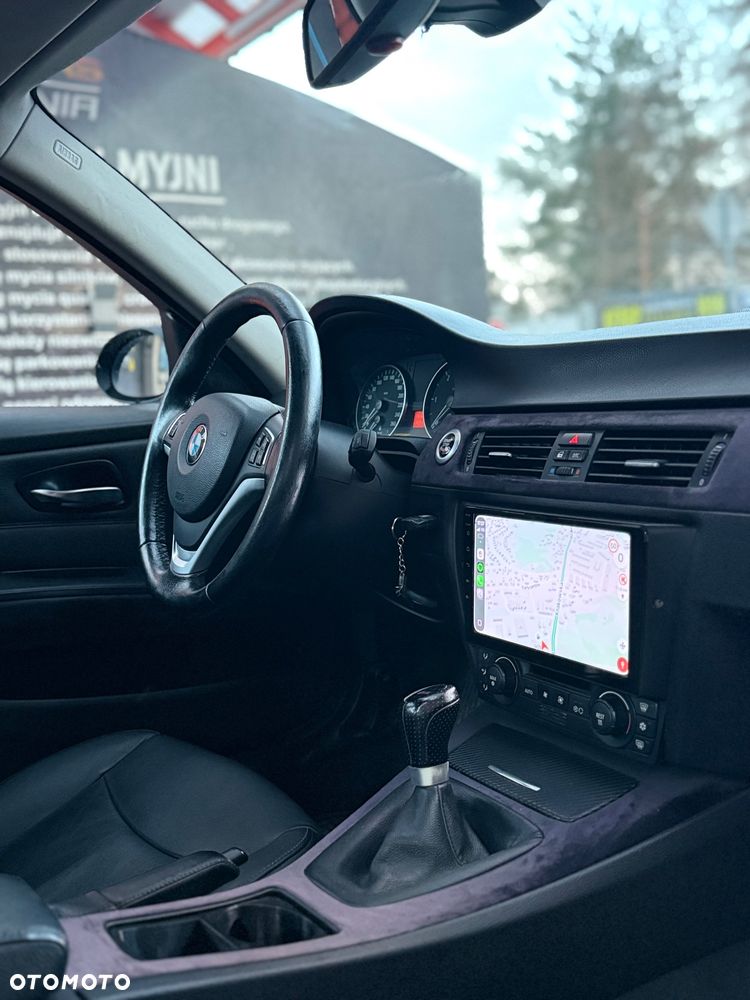 BMW Seria 3 318d - 8