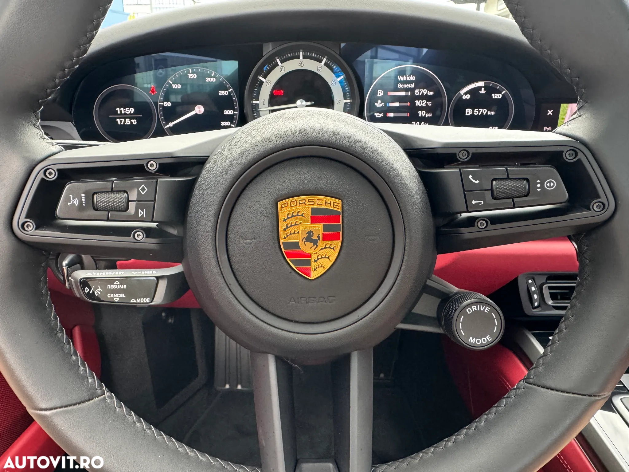 Porsche 911 Carrera S - 30