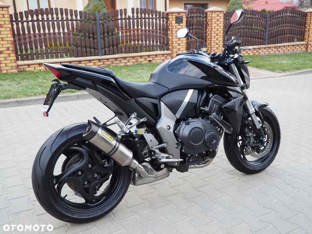 Honda CB - 11