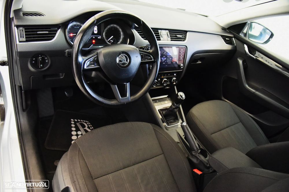Skoda Octavia 1.6 TDi Style - 14