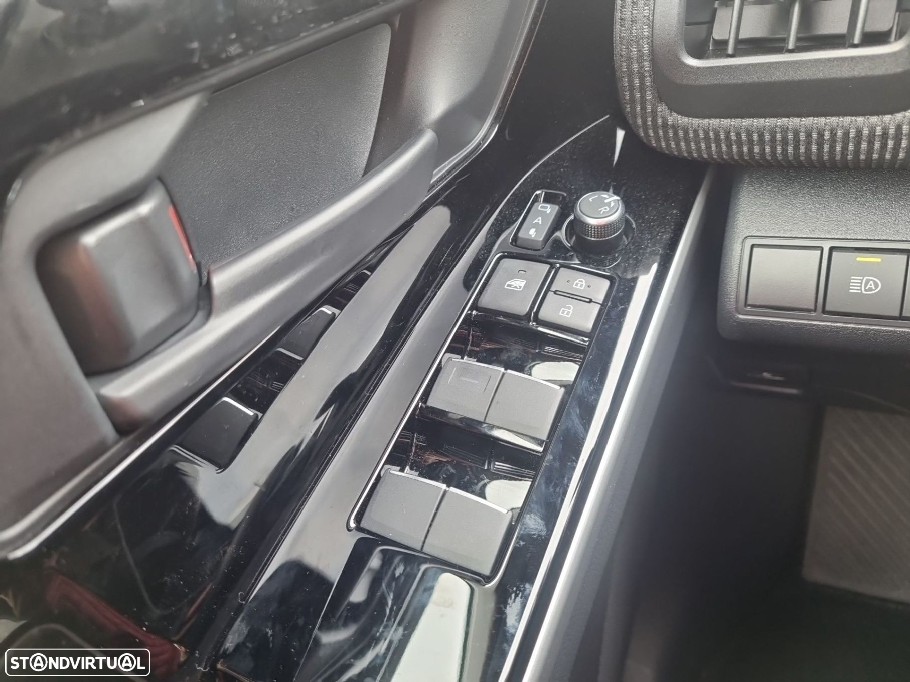 Toyota bZ4X 71,4 kWh Premium - 29