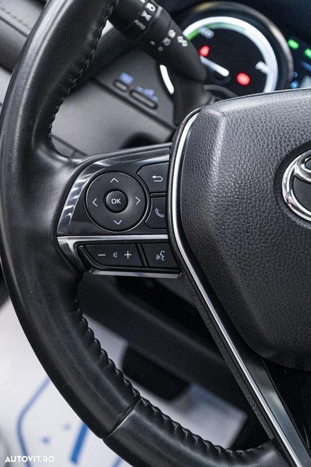 Toyota Camry 2.5 Dynamic - 27