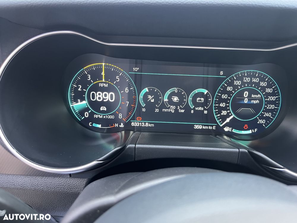 Ford Mustang 2.3 EcoBoost - 11