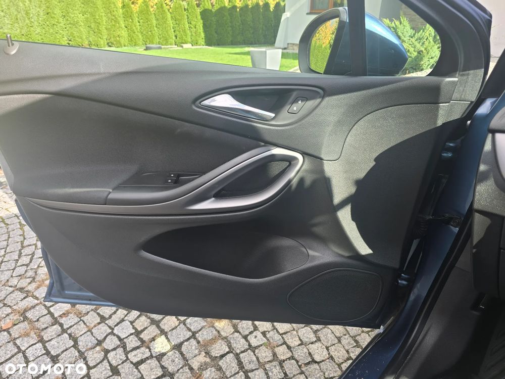 Opel Astra 2015 photo 5