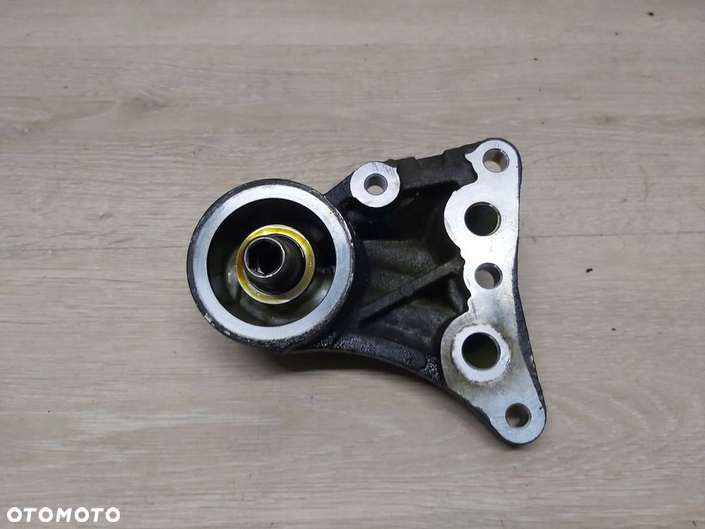 Auris I Podstawa filtra oleju 1,6 dual vvti 1ZR Corolla E15 06-08r - 2