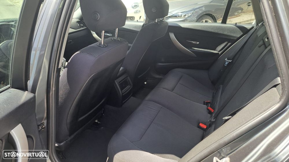 BMW 316 d Line Modern - 8