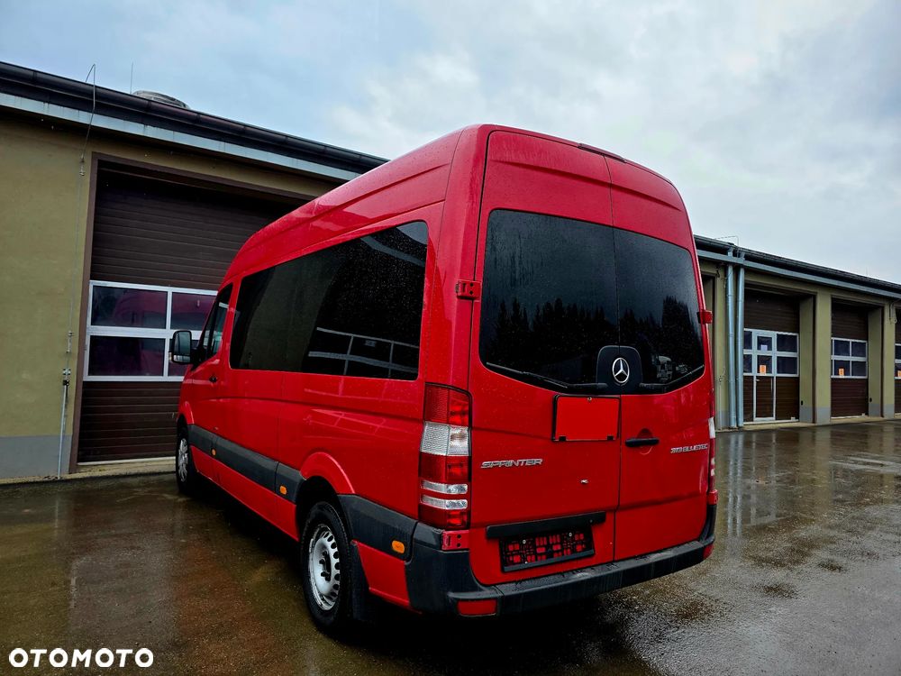 Mercedes-Benz Sprinter - 5