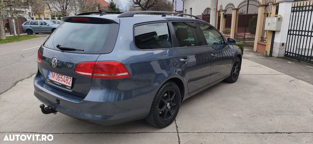 Volkswagen Passat - 3