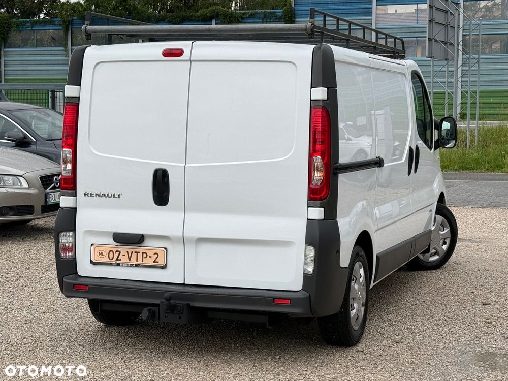 Renault Trafic - 11
