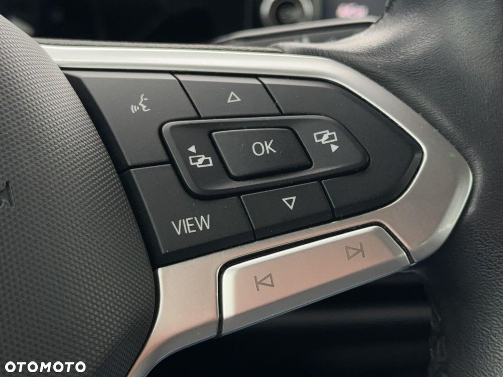 Volkswagen Golf 1.0 TSI Life - 17