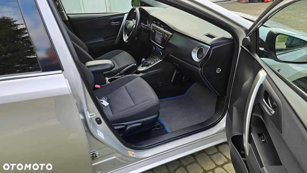 Toyota Auris - 31