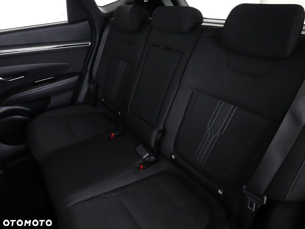 Hyundai Tucson 1.6 CRDi 48V-Hybrid 2WD DCT Trend - 17