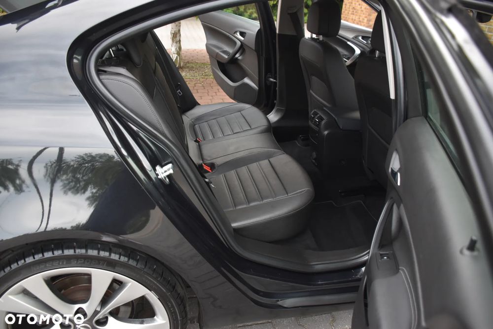 Opel Insignia 2.0 CDTI EcoFLEX Cosmo - 14