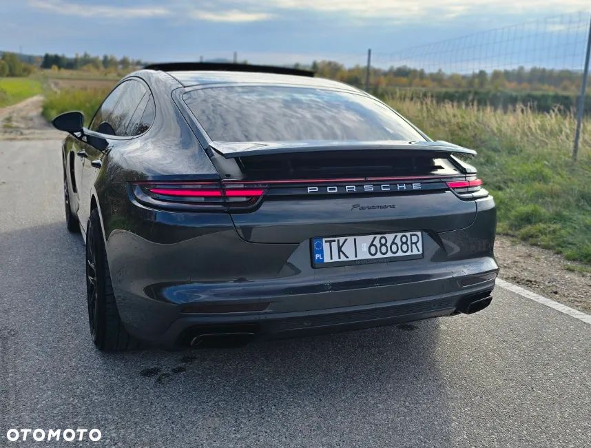 Porsche Panamera - 2