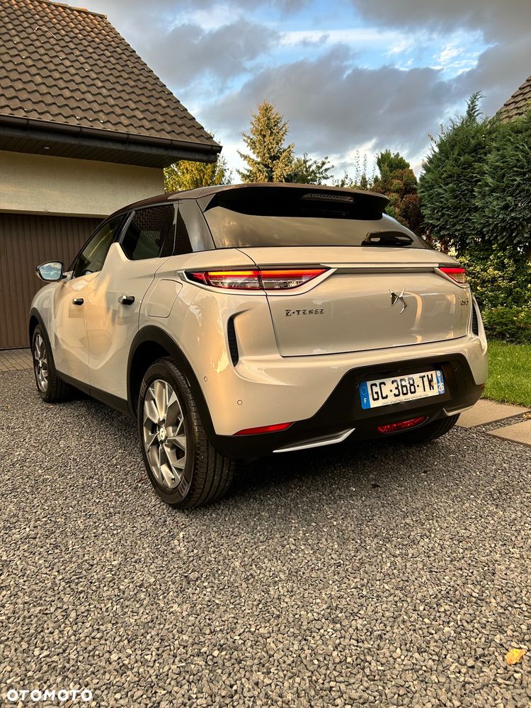 DS Automobiles DS 3 Crossback Crossback PERFORMANCE LINE + - 5