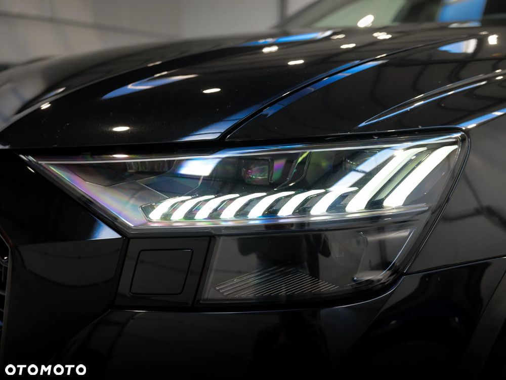 Audi RS Q8 - 3