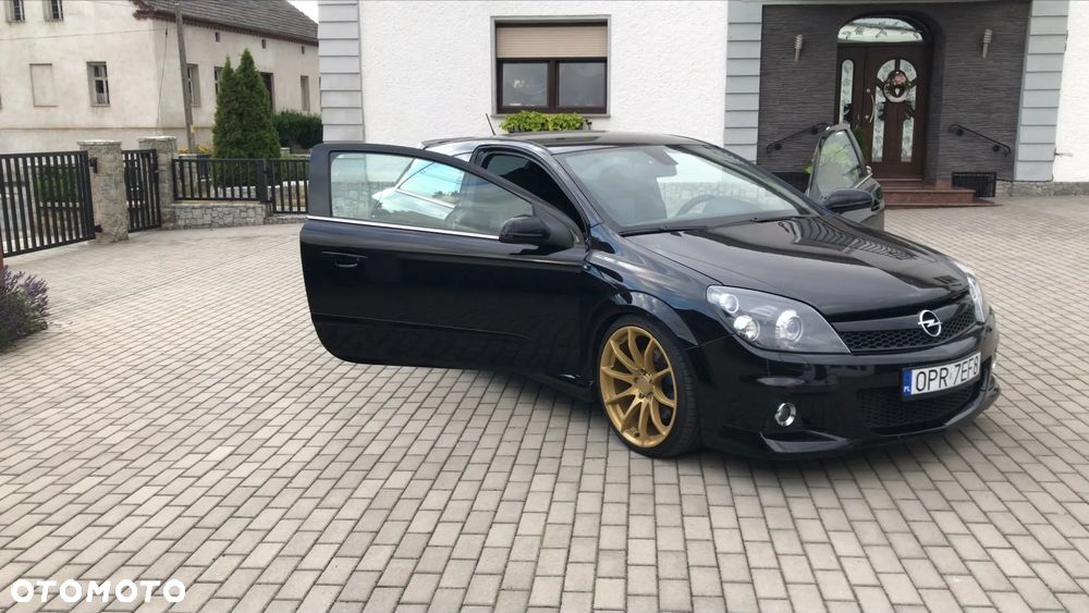 Opel Astra OPC - 6