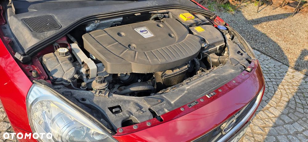 Volvo V60 D4 R-Design Summum - 15