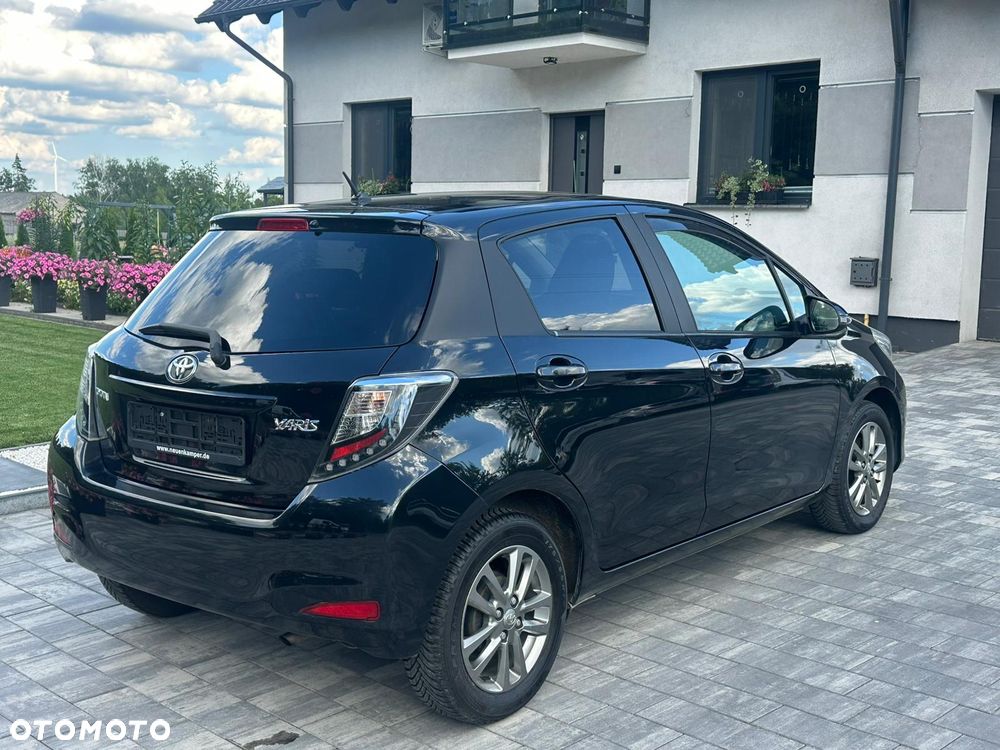 Toyota Yaris - 7