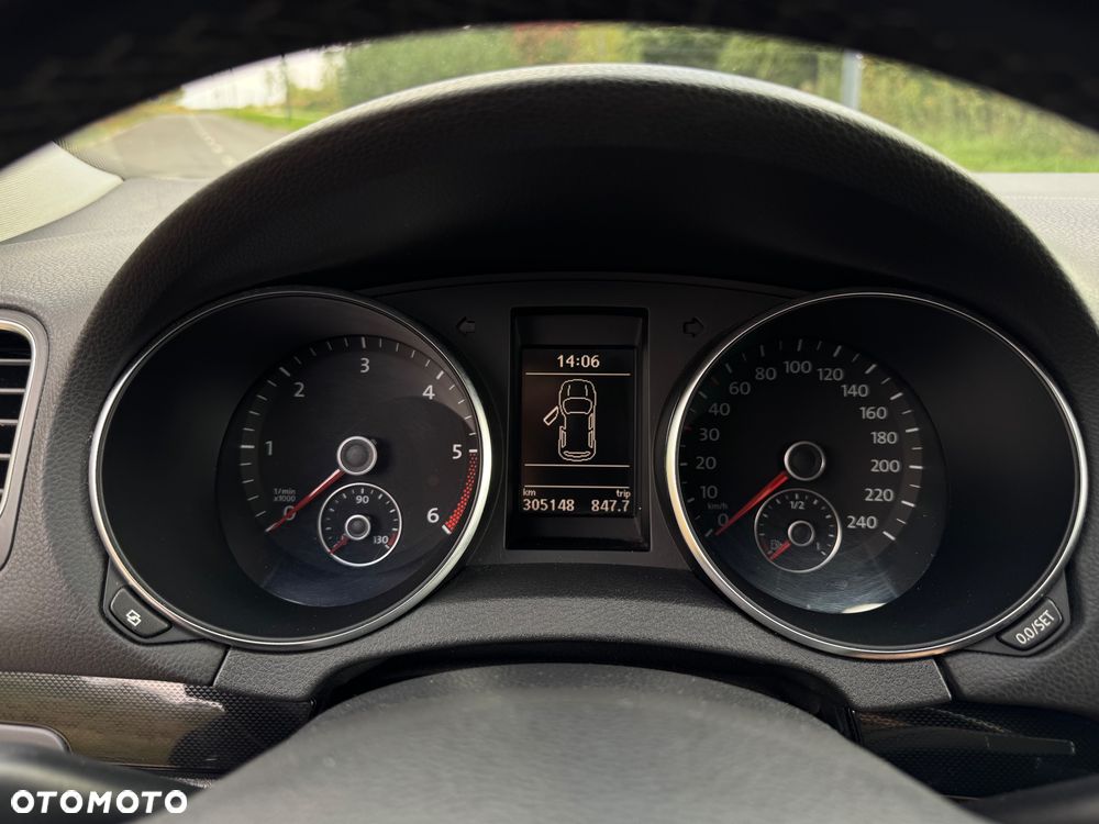 Volkswagen Golf VI 2.0 TDI Comfortline - 19