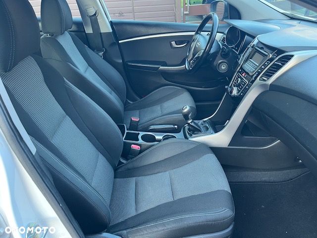 Hyundai i30 1.6 CRDi BlueDrive Classic - 10
