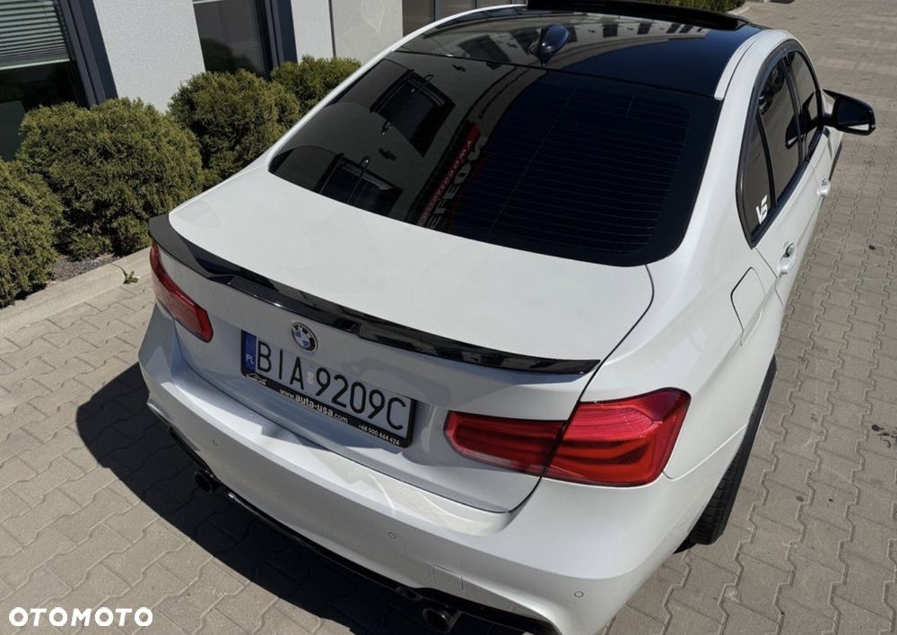 BMW Seria 3 335i Sport Line - 15